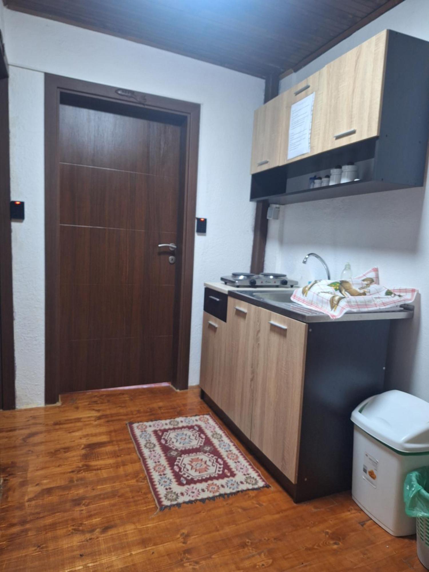 Villa Filip Trpejca Bilik gambar
